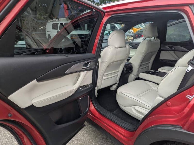 2022 Mazda CX-9 Signature AWD, available for sale in Long Island City, New York | Luxury Of Queens. Long Island City, New York 2022 Mazda CX-9 Signature AWD, available for sale in Long Island City, New York | Luxury Of Queens. Long Island City, New York