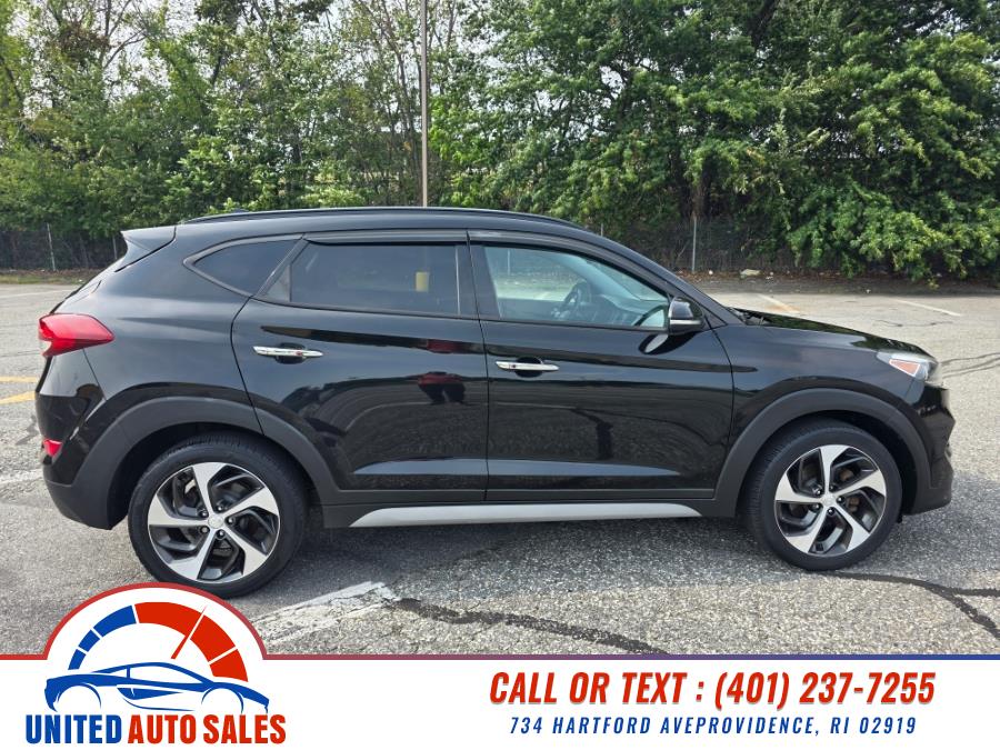 2017 Hyundai Tucson Value photo 3