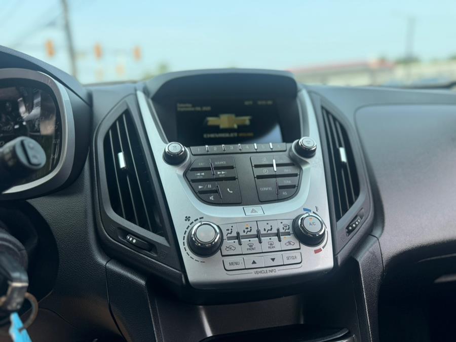 2017 Chevrolet Equinox FWD 4dr LT w/1LT, available for sale in BURLINGTON, New Jersey | Tri States Auto Group. BURLINGTON, New Jersey 2017 Chevrolet Equinox FWD 4dr LT w/1LT, available for sale in BURLINGTON, New Jersey | Tri States Auto Group. BURLINGTON, New Jersey