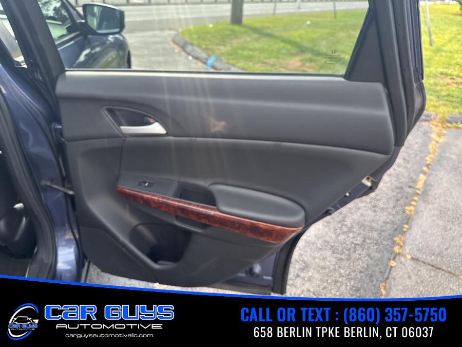 2012 Honda Crosstour 4WD V6 5dr EX-L w/Navi, available for sale in Berlin, Connecticut | Car Guys Automotive LLC. Berlin, Connecticut 2012 Honda Crosstour 4WD V6 5dr EX-L w/Navi, available for sale in Berlin, Connecticut | Car Guys Automotive LLC. Berlin, Connecticut