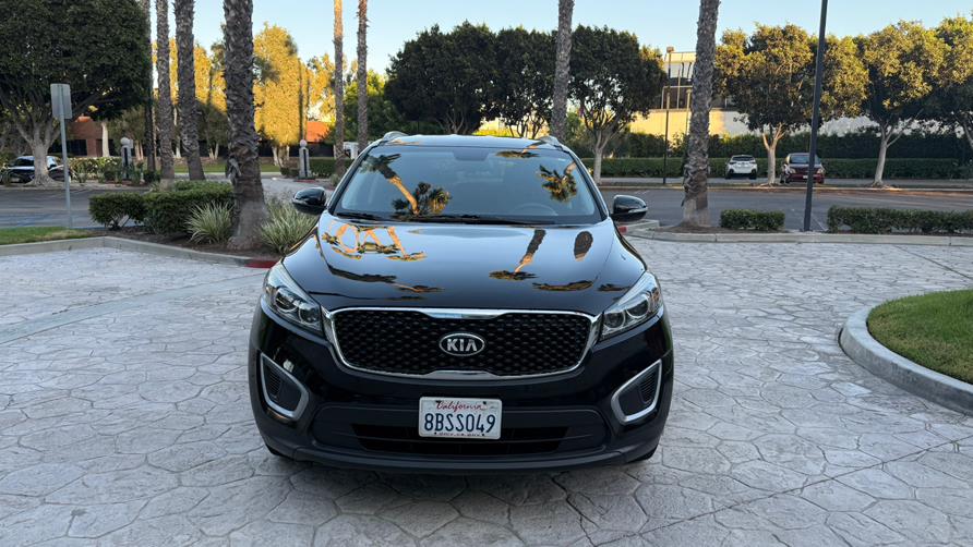 2018 Kia Sorento LX FWD, available for sale in Tustin, California | Carox LLC. Tustin, California 2018 Kia Sorento LX FWD, available for sale in Tustin, California | Carox LLC. Tustin, California