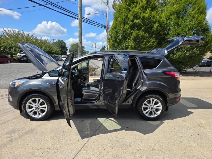 2018 Ford Escape SE FWD, available for sale in Philadelphia, Pennsylvania | Eugen's Auto Sales & Repairs. Philadelphia, Pennsylvania 2018 Ford Escape SE FWD, available for sale in Philadelphia, Pennsylvania | Eugen's Auto Sales & Repairs. Philadelphia, Pennsylvania