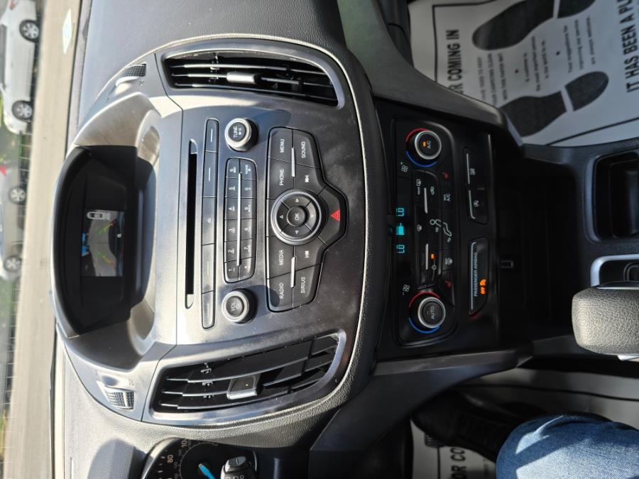 2018 Ford Escape SE FWD, available for sale in Philadelphia, Pennsylvania | Eugen's Auto Sales & Repairs. Philadelphia, Pennsylvania 2018 Ford Escape SE FWD, available for sale in Philadelphia, Pennsylvania | Eugen's Auto Sales & Repairs. Philadelphia, Pennsylvania