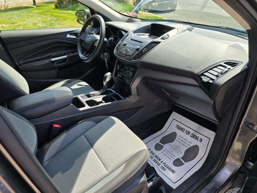 2018 Ford Escape SE FWD, available for sale in Philadelphia, Pennsylvania | Eugen's Auto Sales & Repairs. Philadelphia, Pennsylvania 2018 Ford Escape SE FWD, available for sale in Philadelphia, Pennsylvania | Eugen's Auto Sales & Repairs. Philadelphia, Pennsylvania