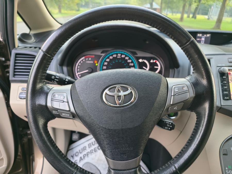 2009 Toyota Venza 4dr Wgn V6 AWD, available for sale in Springfield, Massachusetts | Fast Lane Auto Sales & Service, Inc. . Springfield, Massachusetts 2009 Toyota Venza 4dr Wgn V6 AWD, available for sale in Springfield, Massachusetts | Fast Lane Auto Sales & Service, Inc. . Springfield, Massachusetts