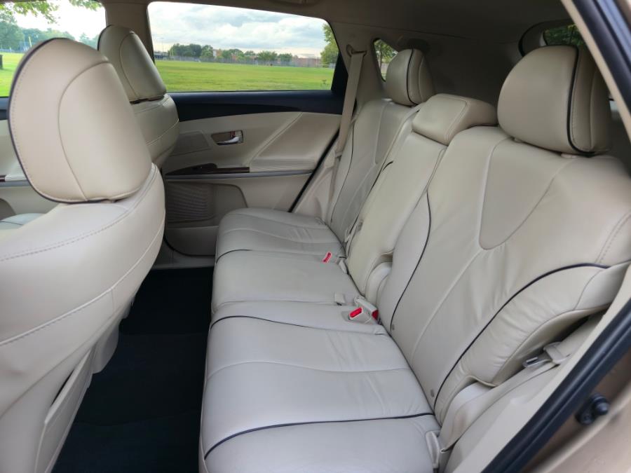 2009 Toyota Venza 4dr Wgn V6 AWD, available for sale in Springfield, Massachusetts | Fast Lane Auto Sales & Service, Inc. . Springfield, Massachusetts 2009 Toyota Venza 4dr Wgn V6 AWD, available for sale in Springfield, Massachusetts | Fast Lane Auto Sales & Service, Inc. . Springfield, Massachusetts