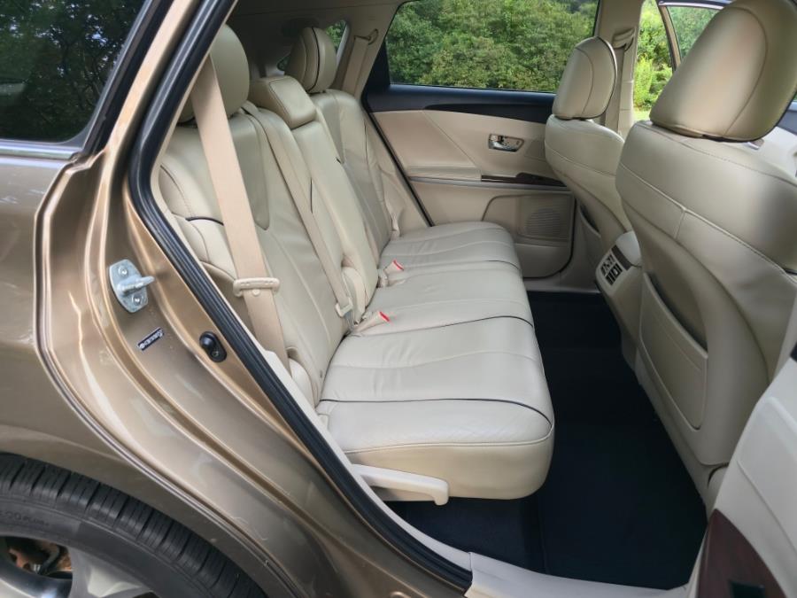 2009 Toyota Venza 4dr Wgn V6 AWD, available for sale in Springfield, Massachusetts | Fast Lane Auto Sales & Service, Inc. . Springfield, Massachusetts 2009 Toyota Venza 4dr Wgn V6 AWD, available for sale in Springfield, Massachusetts | Fast Lane Auto Sales & Service, Inc. . Springfield, Massachusetts