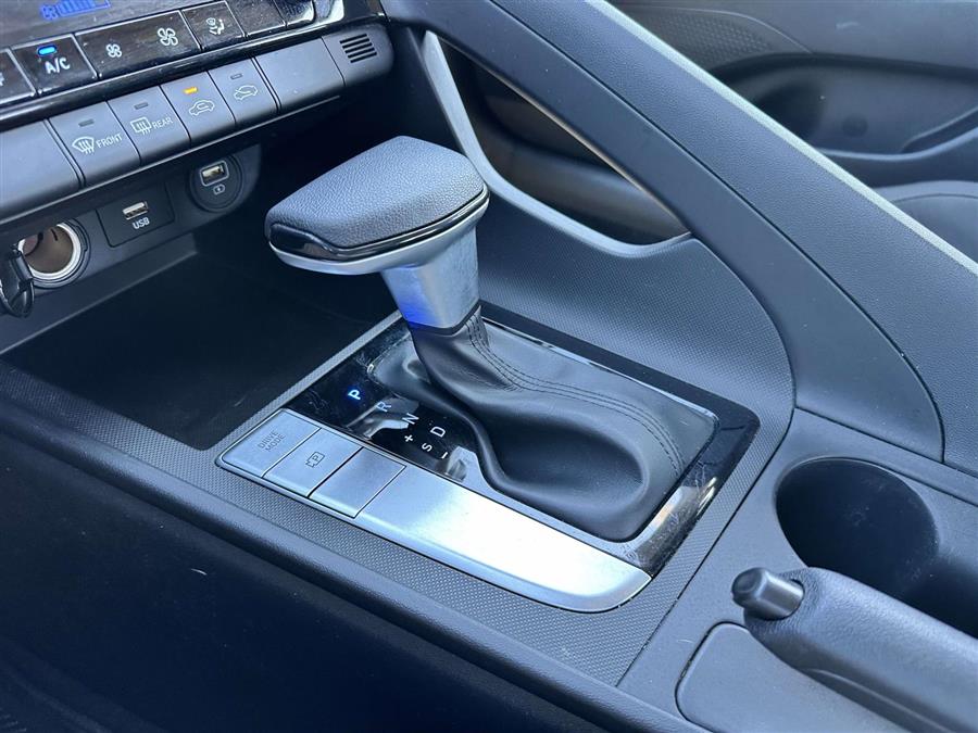 2021 Hyundai Elantra SEL, available for sale in Patchogue, New York | Baron Supercenter. Patchogue, New York 2021 Hyundai Elantra SEL, available for sale in Patchogue, New York | Baron Supercenter. Patchogue, New York