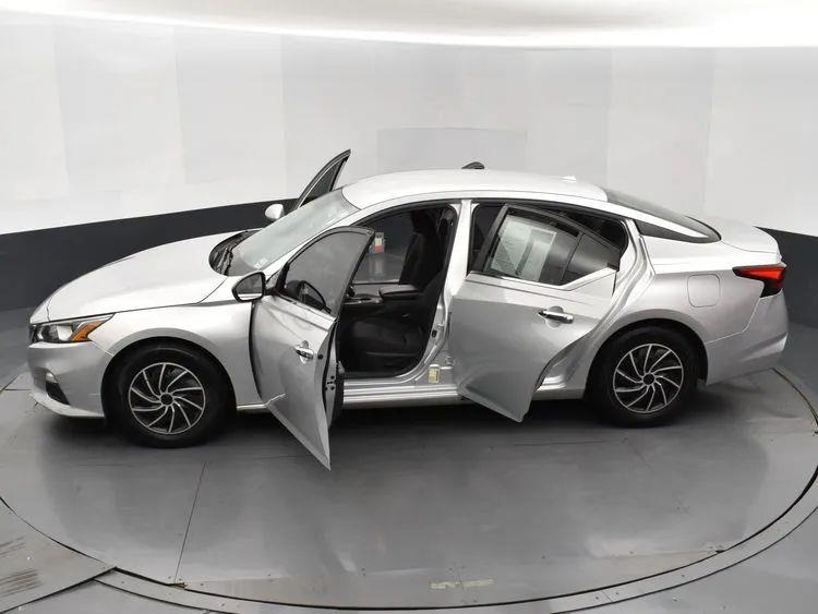 2019 Nissan Altima 2.5 S Sedan 4D, available for sale in Irvington, New Jersey | NJ Used Cars Center. Irvington, New Jersey 2019 Nissan Altima 2.5 S Sedan 4D, available for sale in Irvington, New Jersey | NJ Used Cars Center. Irvington, New Jersey
