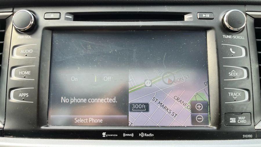 2019 Toyota Highlander XLE Sport Utility 4D, available for sale in Linden, New Jersey | Route 27 Auto Mall. Linden, New Jersey 2019 Toyota Highlander XLE Sport Utility 4D, available for sale in Linden, New Jersey | Route 27 Auto Mall. Linden, New Jersey