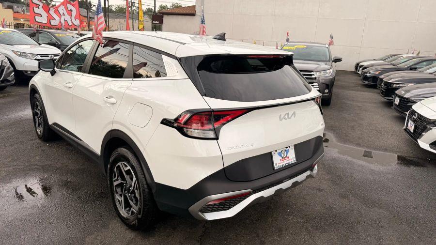 2024 Kia Sportage LX Sport Utility 4D, available for sale in Linden, New Jersey | Route 27 Auto Mall. Linden, New Jersey 2024 Kia Sportage LX Sport Utility 4D, available for sale in Linden, New Jersey | Route 27 Auto Mall. Linden, New Jersey