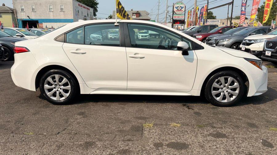 2022 Toyota Corolla LE Sedan 4D, available for sale in Linden, New Jersey | Route 27 Auto Mall. Linden, New Jersey 2022 Toyota Corolla LE Sedan 4D, available for sale in Linden, New Jersey | Route 27 Auto Mall. Linden, New Jersey