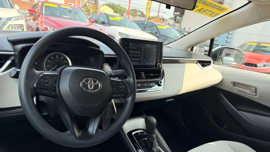 2022 Toyota Corolla LE Sedan 4D, available for sale in Linden, New Jersey | Route 27 Auto Mall. Linden, New Jersey 2022 Toyota Corolla LE Sedan 4D, available for sale in Linden, New Jersey | Route 27 Auto Mall. Linden, New Jersey