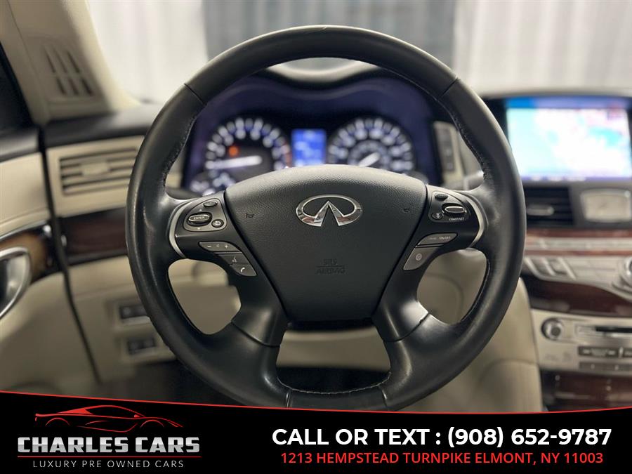 2015 Infiniti Q70l 5.6 Deluxe Tech Pkg, available for sale in Elmont, New York | Charles Cars. Elmont, New York 2015 Infiniti Q70l 5.6 Deluxe Tech Pkg, available for sale in Elmont, New York | Charles Cars. Elmont, New York