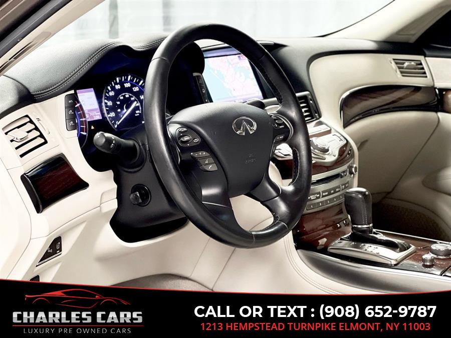 2015 Infiniti Q70l 5.6 Deluxe Tech Pkg, available for sale in Elmont, New York | Charles Cars. Elmont, New York 2015 Infiniti Q70l 5.6 Deluxe Tech Pkg, available for sale in Elmont, New York | Charles Cars. Elmont, New York