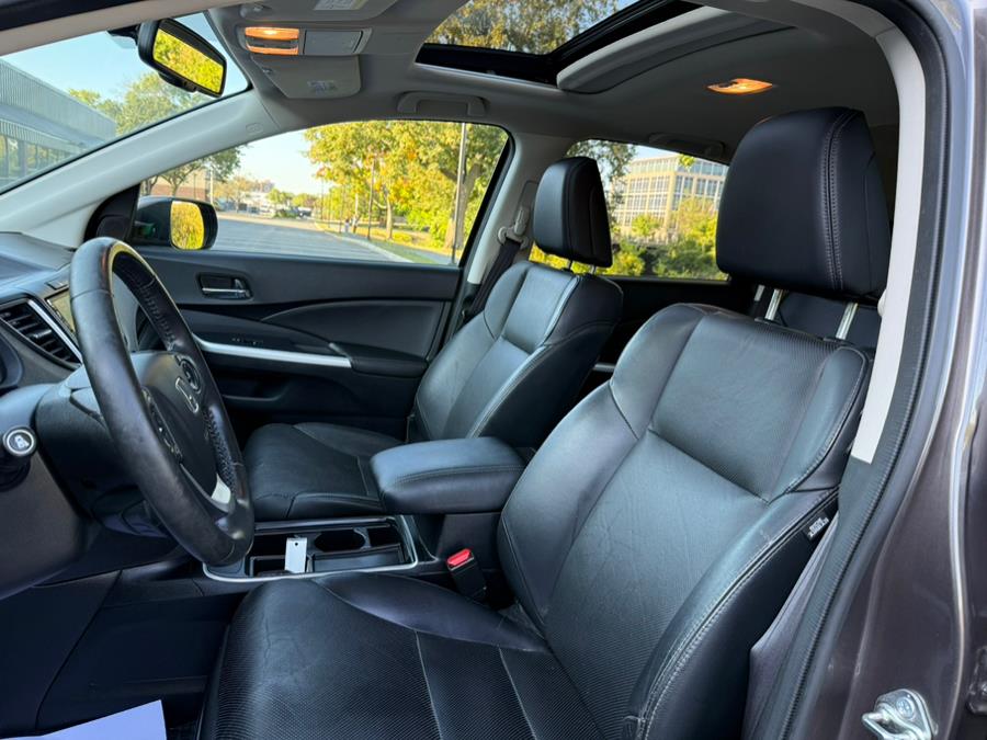 2016 Honda CR-V AWD 5dr EX-L w/Navi, available for sale in Lynn, Massachusetts | Kintall Motors. Lynn, Massachusetts 2016 Honda CR-V AWD 5dr EX-L w/Navi, available for sale in Lynn, Massachusetts | Kintall Motors. Lynn, Massachusetts