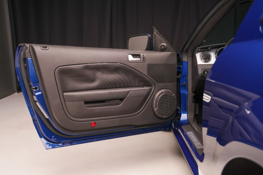 2008 Ford Mustang 2dr Cpe GT Premium, available for sale in North Salem, New York | Meccanic Shop North Inc. North Salem, New York 2008 Ford Mustang 2dr Cpe GT Premium, available for sale in North Salem, New York | Meccanic Shop North Inc. North Salem, New York