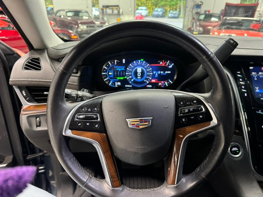 2020 Cadillac Escalade 4WD 4dr Premium Luxury, available for sale in Oxford, Connecticut | Buonauto Enterprises. Oxford, Connecticut 2020 Cadillac Escalade 4WD 4dr Premium Luxury, available for sale in Oxford, Connecticut | Buonauto Enterprises. Oxford, Connecticut
