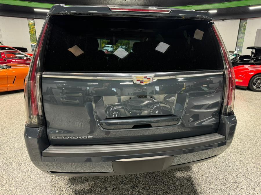 2020 Cadillac Escalade 4WD 4dr Premium Luxury, available for sale in Oxford, Connecticut | Buonauto Enterprises. Oxford, Connecticut 2020 Cadillac Escalade 4WD 4dr Premium Luxury, available for sale in Oxford, Connecticut | Buonauto Enterprises. Oxford, Connecticut