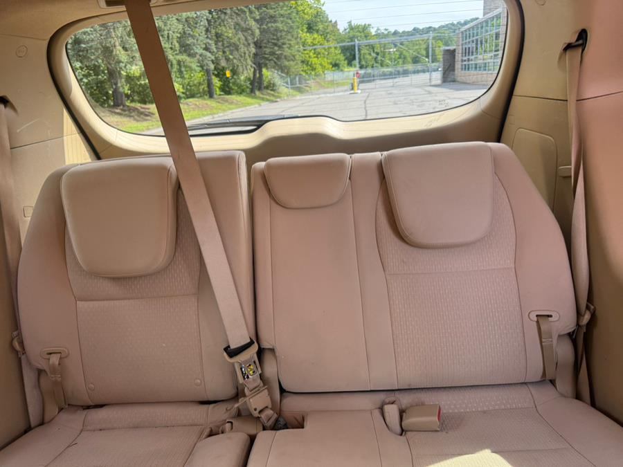 2016 Kia Sedona 4dr Wgn LX, available for sale in Waterbury, Connecticut | Platinum Auto Care. Waterbury, Connecticut 2016 Kia Sedona 4dr Wgn LX, available for sale in Waterbury, Connecticut | Platinum Auto Care. Waterbury, Connecticut