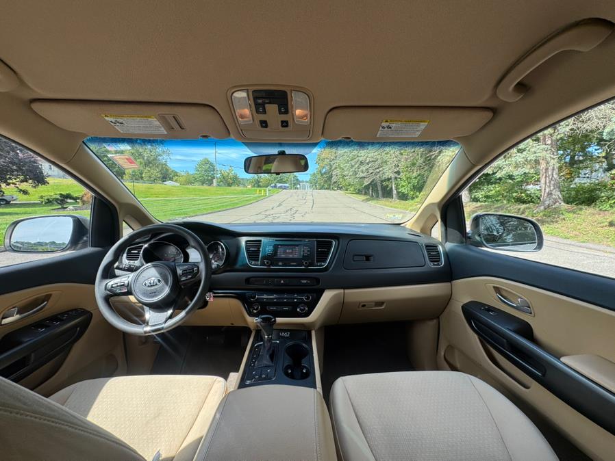 2016 Kia Sedona 4dr Wgn LX, available for sale in Waterbury, Connecticut | Platinum Auto Care. Waterbury, Connecticut 2016 Kia Sedona 4dr Wgn LX, available for sale in Waterbury, Connecticut | Platinum Auto Care. Waterbury, Connecticut