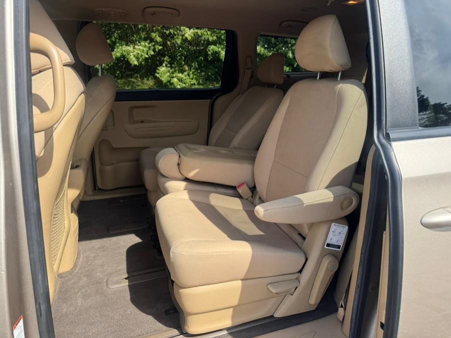 2016 Kia Sedona 4dr Wgn LX, available for sale in Waterbury, Connecticut | Platinum Auto Care. Waterbury, Connecticut 2016 Kia Sedona 4dr Wgn LX, available for sale in Waterbury, Connecticut | Platinum Auto Care. Waterbury, Connecticut