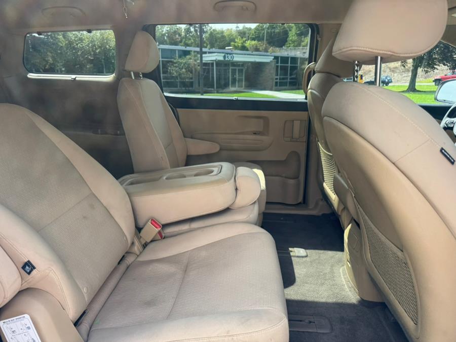 2016 Kia Sedona 4dr Wgn LX, available for sale in Waterbury, Connecticut | Platinum Auto Care. Waterbury, Connecticut 2016 Kia Sedona 4dr Wgn LX, available for sale in Waterbury, Connecticut | Platinum Auto Care. Waterbury, Connecticut