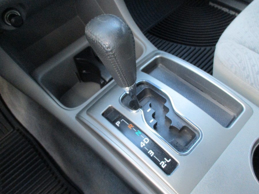 2006 Toyota Tacoma Tacoma V6 4x4, available for sale in Meriden, Connecticut | Cos Central Auto. Meriden, Connecticut 2006 Toyota Tacoma Tacoma V6 4x4, available for sale in Meriden, Connecticut | Cos Central Auto. Meriden, Connecticut