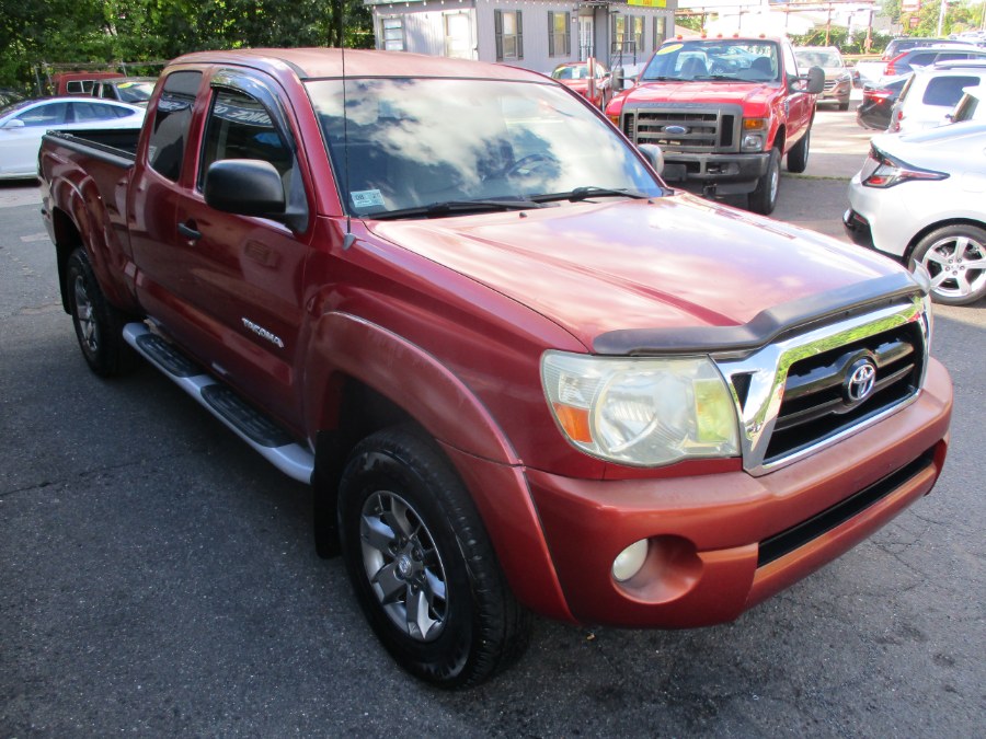 2006 Toyota Tacoma Tacoma V6 4x4, available for sale in Meriden, Connecticut | Cos Central Auto. Meriden, Connecticut 2006 Toyota Tacoma Tacoma V6 4x4, available for sale in Meriden, Connecticut | Cos Central Auto. Meriden, Connecticut