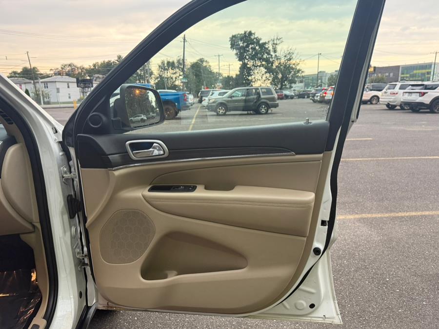 2020 Jeep Grand Cherokee Limited 4x4, available for sale in Philadelphia, Pennsylvania | Eugen's Auto Sales & Repairs. Philadelphia, Pennsylvania 2020 Jeep Grand Cherokee Limited 4x4, available for sale in Philadelphia, Pennsylvania | Eugen's Auto Sales & Repairs. Philadelphia, Pennsylvania