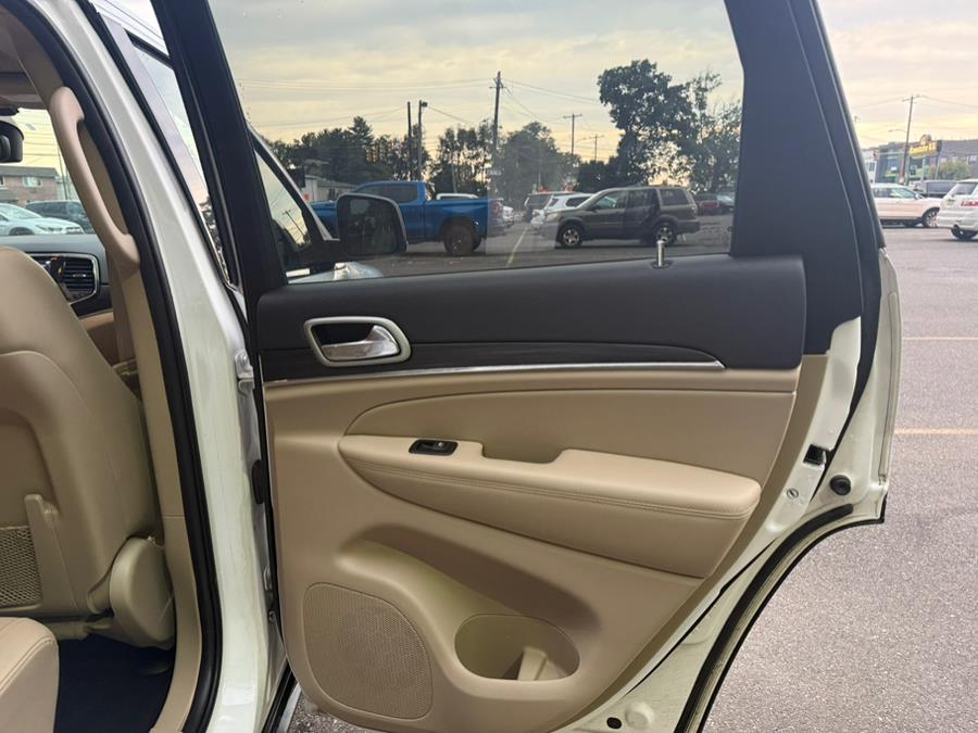 2020 Jeep Grand Cherokee Limited 4x4, available for sale in Philadelphia, Pennsylvania | Eugen's Auto Sales & Repairs. Philadelphia, Pennsylvania 2020 Jeep Grand Cherokee Limited 4x4, available for sale in Philadelphia, Pennsylvania | Eugen's Auto Sales & Repairs. Philadelphia, Pennsylvania
