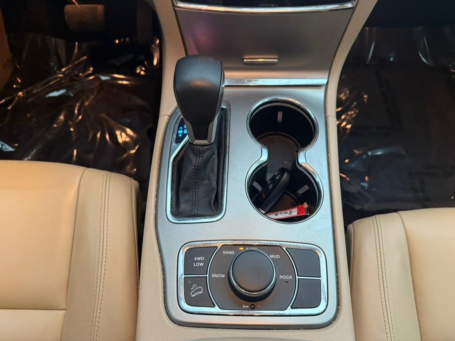 2020 Jeep Grand Cherokee Limited 4x4, available for sale in Philadelphia, Pennsylvania | Eugen's Auto Sales & Repairs. Philadelphia, Pennsylvania 2020 Jeep Grand Cherokee Limited 4x4, available for sale in Philadelphia, Pennsylvania | Eugen's Auto Sales & Repairs. Philadelphia, Pennsylvania
