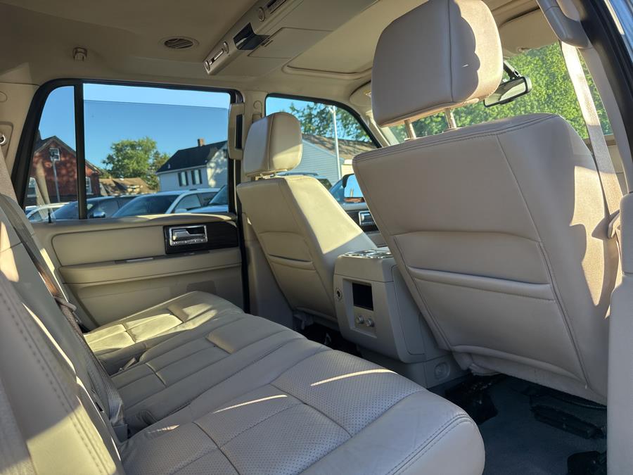 2008 Lincoln Navigator 4WD 4dr, available for sale in Little Ferry, New Jersey | Victoria Preowned Autos Inc. Little Ferry, New Jersey 2008 Lincoln Navigator 4WD 4dr, available for sale in Little Ferry, New Jersey | Victoria Preowned Autos Inc. Little Ferry, New Jersey