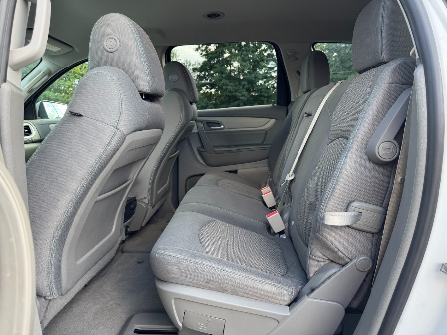 2017 Chevrolet Traverse AWD 4dr LS, available for sale in Ortonville, Michigan | Marsh Auto Sales LLC. Ortonville, Michigan 2017 Chevrolet Traverse AWD 4dr LS, available for sale in Ortonville, Michigan | Marsh Auto Sales LLC. Ortonville, Michigan