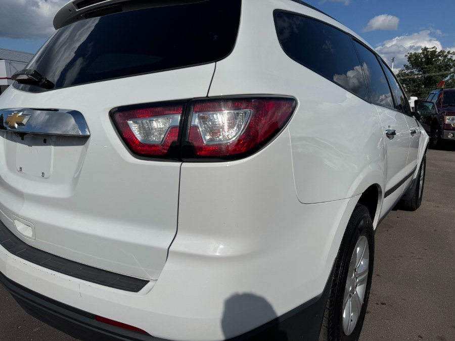 2017 Chevrolet Traverse AWD 4dr LS, available for sale in Ortonville, Michigan | Marsh Auto Sales LLC. Ortonville, Michigan 2017 Chevrolet Traverse AWD 4dr LS, available for sale in Ortonville, Michigan | Marsh Auto Sales LLC. Ortonville, Michigan