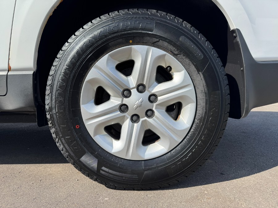 2017 Chevrolet Traverse AWD 4dr LS, available for sale in Ortonville, Michigan | Marsh Auto Sales LLC. Ortonville, Michigan 2017 Chevrolet Traverse AWD 4dr LS, available for sale in Ortonville, Michigan | Marsh Auto Sales LLC. Ortonville, Michigan