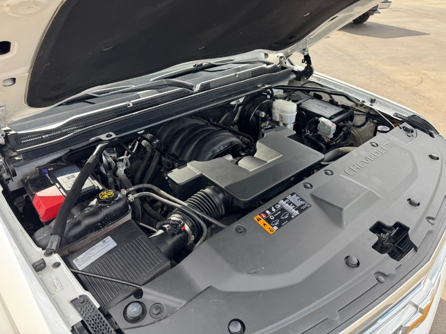 2019 Chevrolet Suburban 4WD 4dr 1500 Premier, available for sale in Ortonville, Michigan | Marsh Auto Sales LLC. Ortonville, Michigan 2019 Chevrolet Suburban 4WD 4dr 1500 Premier, available for sale in Ortonville, Michigan | Marsh Auto Sales LLC. Ortonville, Michigan