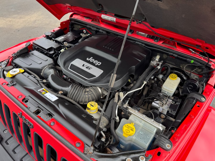 2015 Jeep Wrangler Unlimited 4WD 4dr Sahara, available for sale in Ortonville, Michigan | Marsh Auto Sales LLC. Ortonville, Michigan 2015 Jeep Wrangler Unlimited 4WD 4dr Sahara, available for sale in Ortonville, Michigan | Marsh Auto Sales LLC. Ortonville, Michigan