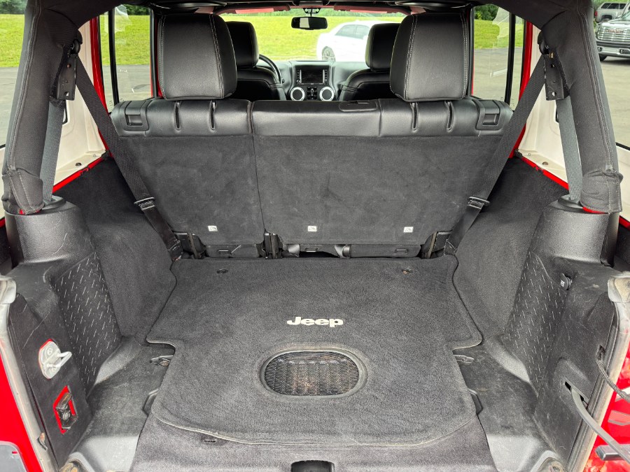 2015 Jeep Wrangler Unlimited 4WD 4dr Sahara, available for sale in Ortonville, Michigan | Marsh Auto Sales LLC. Ortonville, Michigan 2015 Jeep Wrangler Unlimited 4WD 4dr Sahara, available for sale in Ortonville, Michigan | Marsh Auto Sales LLC. Ortonville, Michigan