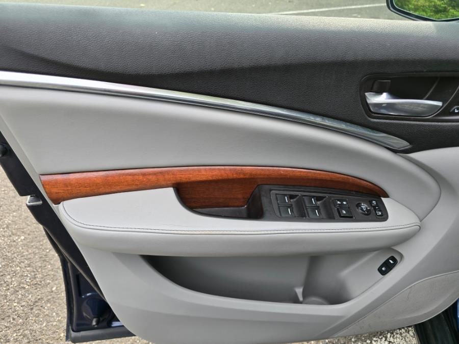 2017 Acura MDX SH-AWD w/Advance Pkg, available for sale in Springfield, Massachusetts | Fast Lane Auto Sales & Service, Inc. . Springfield, Massachusetts 2017 Acura MDX SH-AWD w/Advance Pkg, available for sale in Springfield, Massachusetts | Fast Lane Auto Sales & Service, Inc. . Springfield, Massachusetts