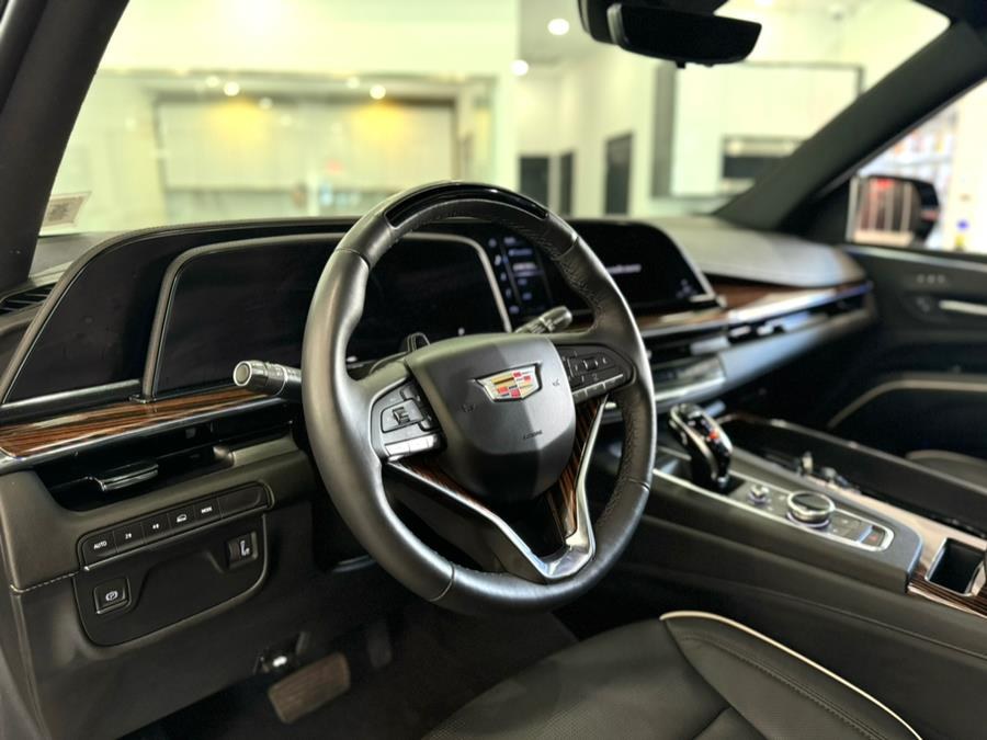 2024 Cadillac Escalade 4WD 4dr Premium Luxury, available for sale in Franklin Square, New York | Luxury Motor Club. Franklin Square, New York 2024 Cadillac Escalade 4WD 4dr Premium Luxury, available for sale in Franklin Square, New York | Luxury Motor Club. Franklin Square, New York