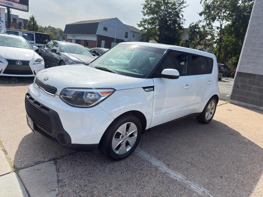 2016 Kia Soul 5dr Wgn Auto Base, available for sale in Manchester, Connecticut | Carsonmain LLC. Manchester, Connecticut 2016 Kia Soul 5dr Wgn Auto Base, available for sale in Manchester, Connecticut | Carsonmain LLC. Manchester, Connecticut