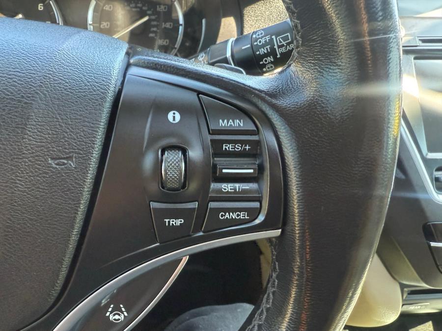 2016 Acura MDX SH-AWD 4dr w/Tech/Entertainment/AcuraWatch Plus, available for sale in Manchester, Connecticut | Carsonmain LLC. Manchester, Connecticut 2016 Acura MDX SH-AWD 4dr w/Tech/Entertainment/AcuraWatch Plus, available for sale in Manchester, Connecticut | Carsonmain LLC. Manchester, Connecticut