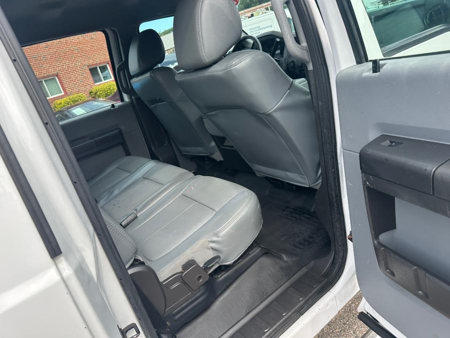 2015 Ford Super Duty F-350 SRW 4WD Crew Cab 172" XL, available for sale in South Windsor, Connecticut | Mike And Tony Auto Sales, Inc. South Windsor, Connecticut 2015 Ford Super Duty F-350 SRW 4WD Crew Cab 172" XL, available for sale in South Windsor, Connecticut | Mike And Tony Auto Sales, Inc. South Windsor, Connecticut