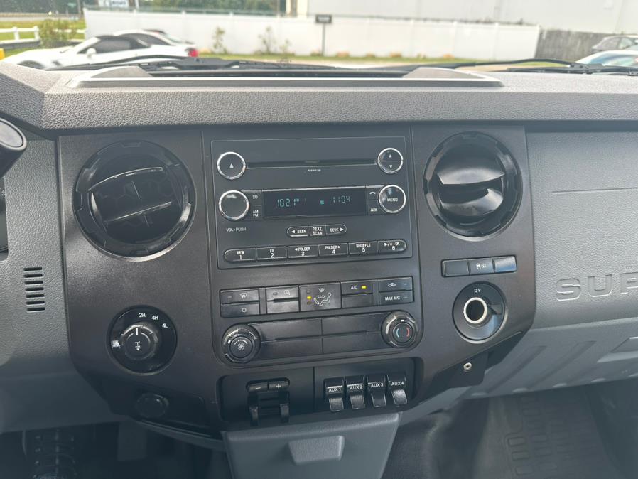 2015 Ford Super Duty F-350 SRW 4WD Crew Cab 172" XL, available for sale in South Windsor, Connecticut | Mike And Tony Auto Sales, Inc. South Windsor, Connecticut 2015 Ford Super Duty F-350 SRW 4WD Crew Cab 172" XL, available for sale in South Windsor, Connecticut | Mike And Tony Auto Sales, Inc. South Windsor, Connecticut