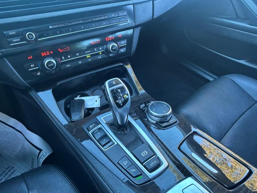 2016 BMW 5 Series 4dr Sdn 535i xDrive AWD, available for sale in West Babylon, New York | New Gen Auto Group. West Babylon, New York 2016 BMW 5 Series 4dr Sdn 535i xDrive AWD, available for sale in West Babylon, New York | New Gen Auto Group. West Babylon, New York
