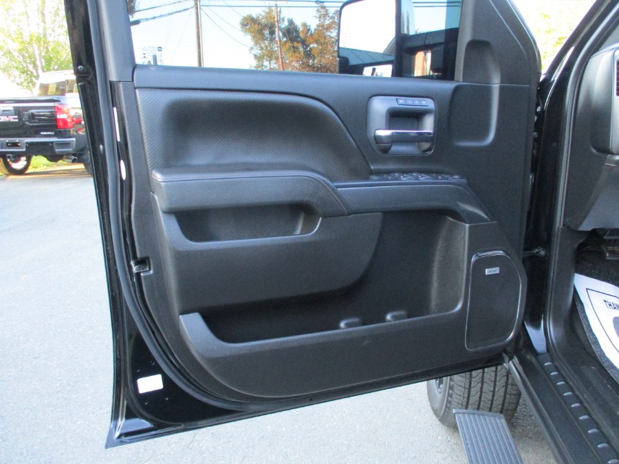 2015 GMC Sierra 1500 4WD Double Cab 143.5" SLT, available for sale in Suffield, Connecticut | Suffield Auto LLC. Suffield, Connecticut 2015 GMC Sierra 1500 4WD Double Cab 143.5" SLT, available for sale in Suffield, Connecticut | Suffield Auto LLC. Suffield, Connecticut