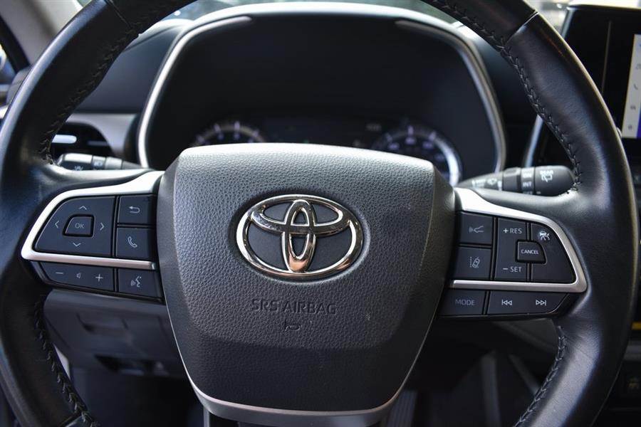 2023 Toyota Highlander XLE, available for sale in Valley Stream, New York | Certified Performance Motors. Valley Stream, New York 2023 Toyota Highlander XLE, available for sale in Valley Stream, New York | Certified Performance Motors. Valley Stream, New York