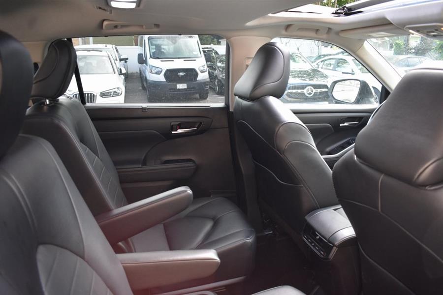 2023 Toyota Highlander XLE, available for sale in Valley Stream, New York | Certified Performance Motors. Valley Stream, New York 2023 Toyota Highlander XLE, available for sale in Valley Stream, New York | Certified Performance Motors. Valley Stream, New York