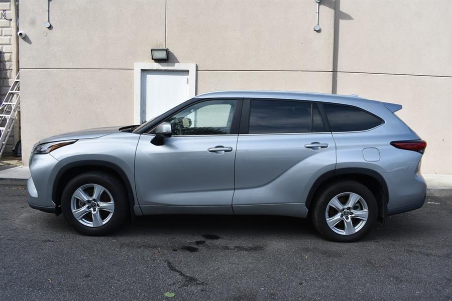 2023 Toyota Highlander XLE, available for sale in Valley Stream, New York | Certified Performance Motors. Valley Stream, New York 2023 Toyota Highlander XLE, available for sale in Valley Stream, New York | Certified Performance Motors. Valley Stream, New York